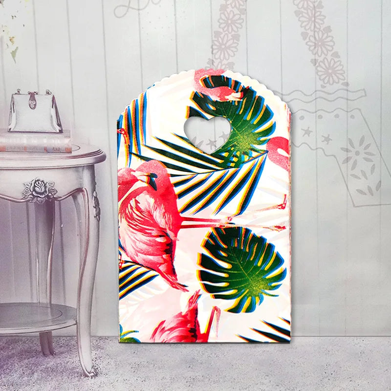 50pcs/lot Various Patterns Jewelry Plastic Bag Heart-Shaped Oval Handles Mini Gift Packing Bag Store Small Shopping Bags