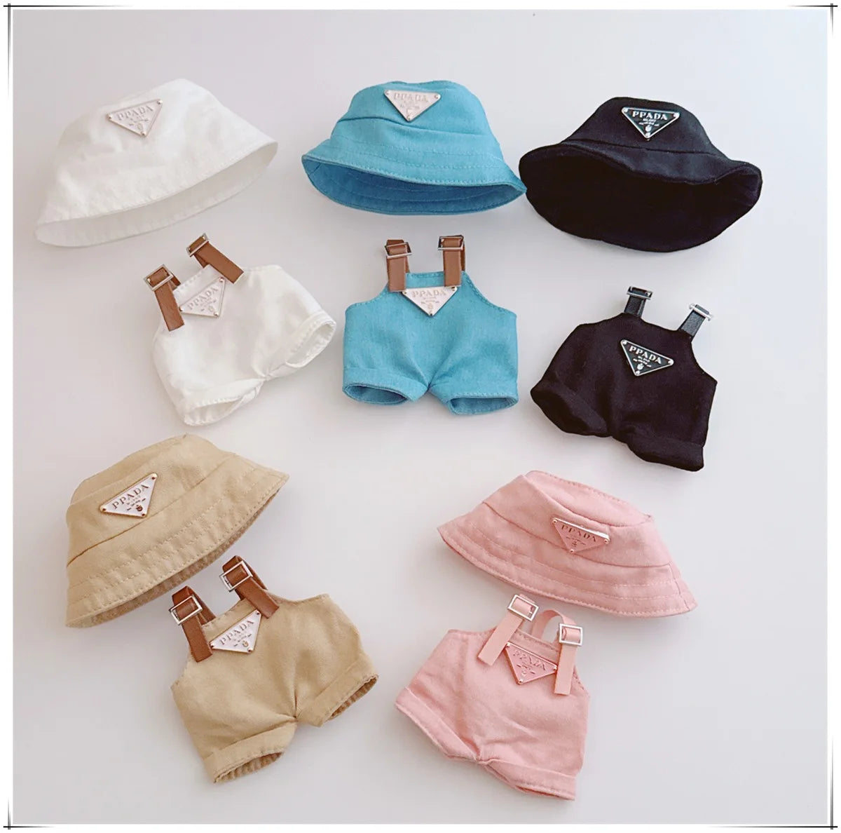 The first and second generations of Labubu only sell 17cm seated party clothes accessories inverted triangle workwear fashion