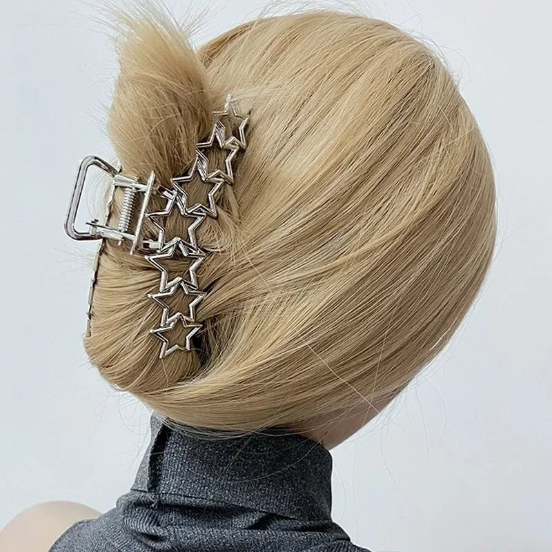 Hollow Star Hair Claws for Women Y2K Sweet Silver Pentagram Heart Cool Girls Charm Trend Hair Clip Aesthetics Hair Accessories