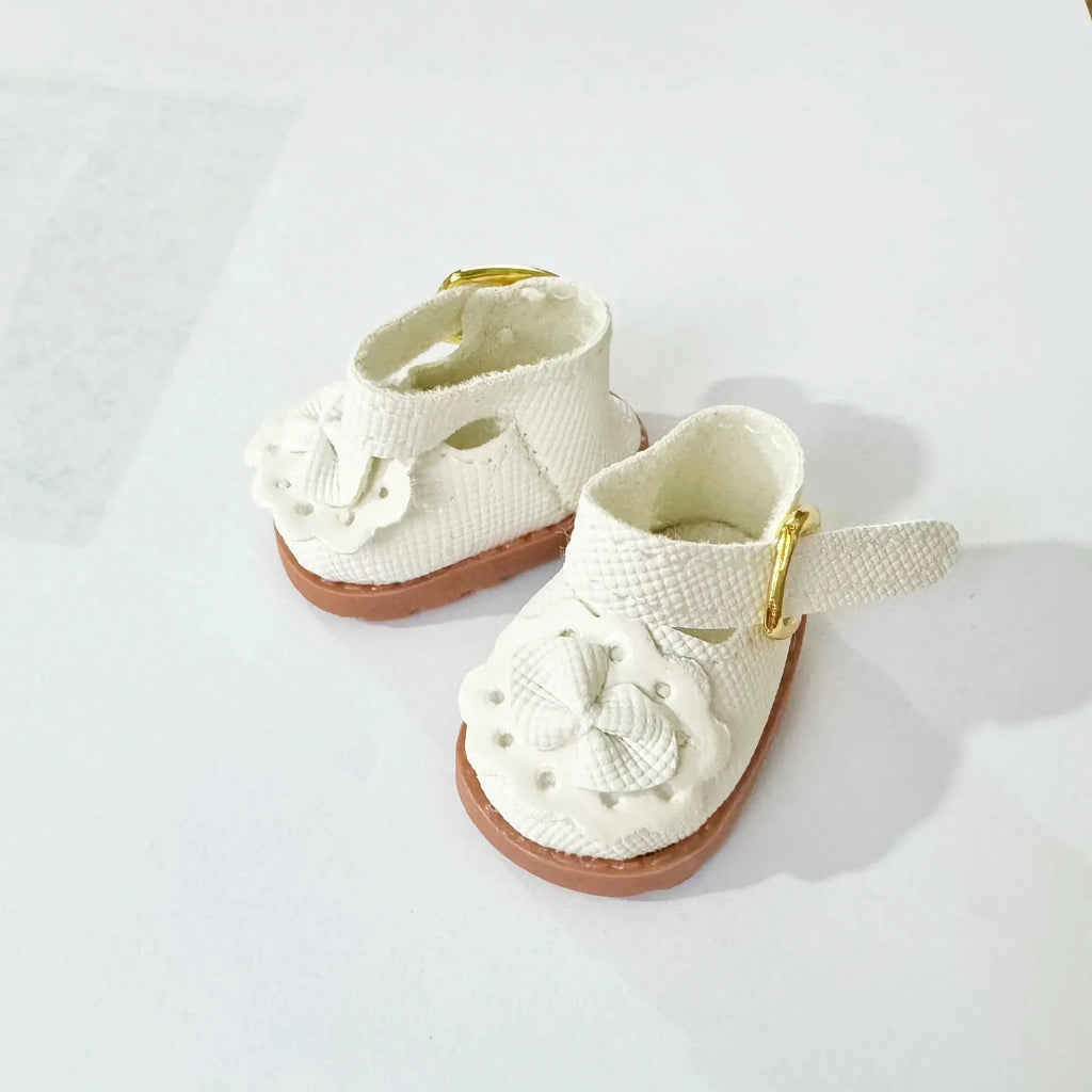 Cute 17cm Labubu Idol Doll Outfit Camellia Dress Bag Shoes Set The Monster Sitting Party Collection Mini DIY