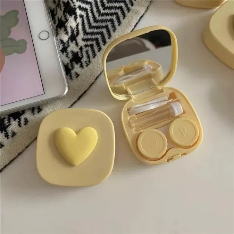 1PCS Women Mini Lovely Eyes Contact Lens Container Box Bag Travel Kit 2023 Girl Cute Heart Contact Lens Case Box with Mirror