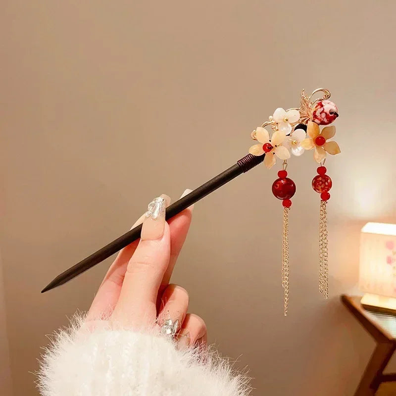 Retro Antique Tassel Phoenix Student Pearl Rhinestone Butterfly Hair Stick Jewelry Wedding Hair Accessories Charm Metal Hairpins