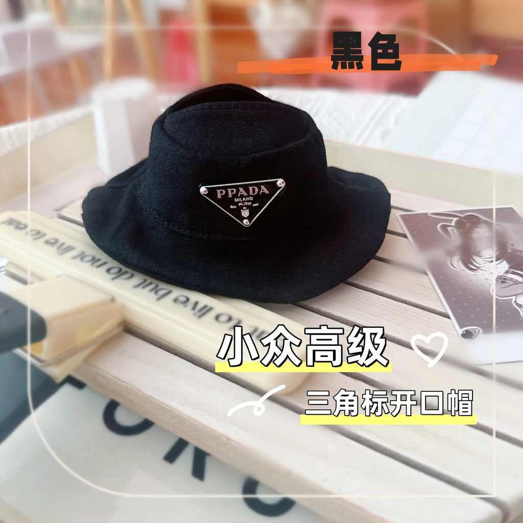 The first and second generations of Labubu only sell 17cm seated party clothes accessories inverted triangle workwear fashion