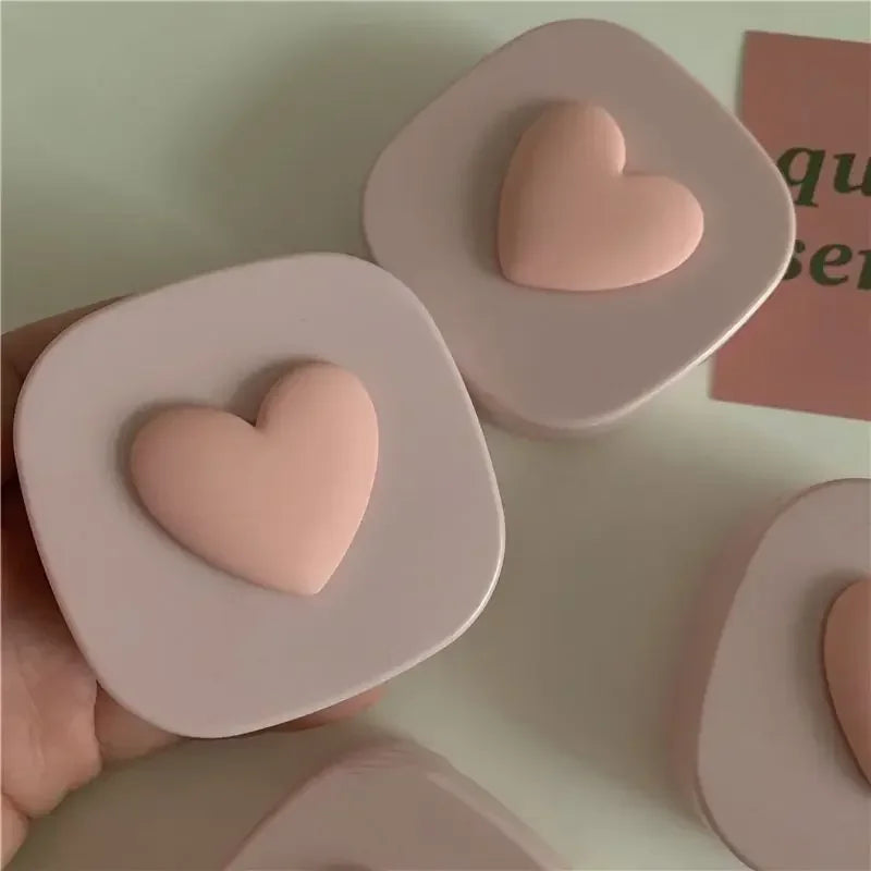 1PCS Women Mini Lovely Eyes Contact Lens Container Box Bag Travel Kit 2023 Girl Cute Heart Contact Lens Case Box with Mirror