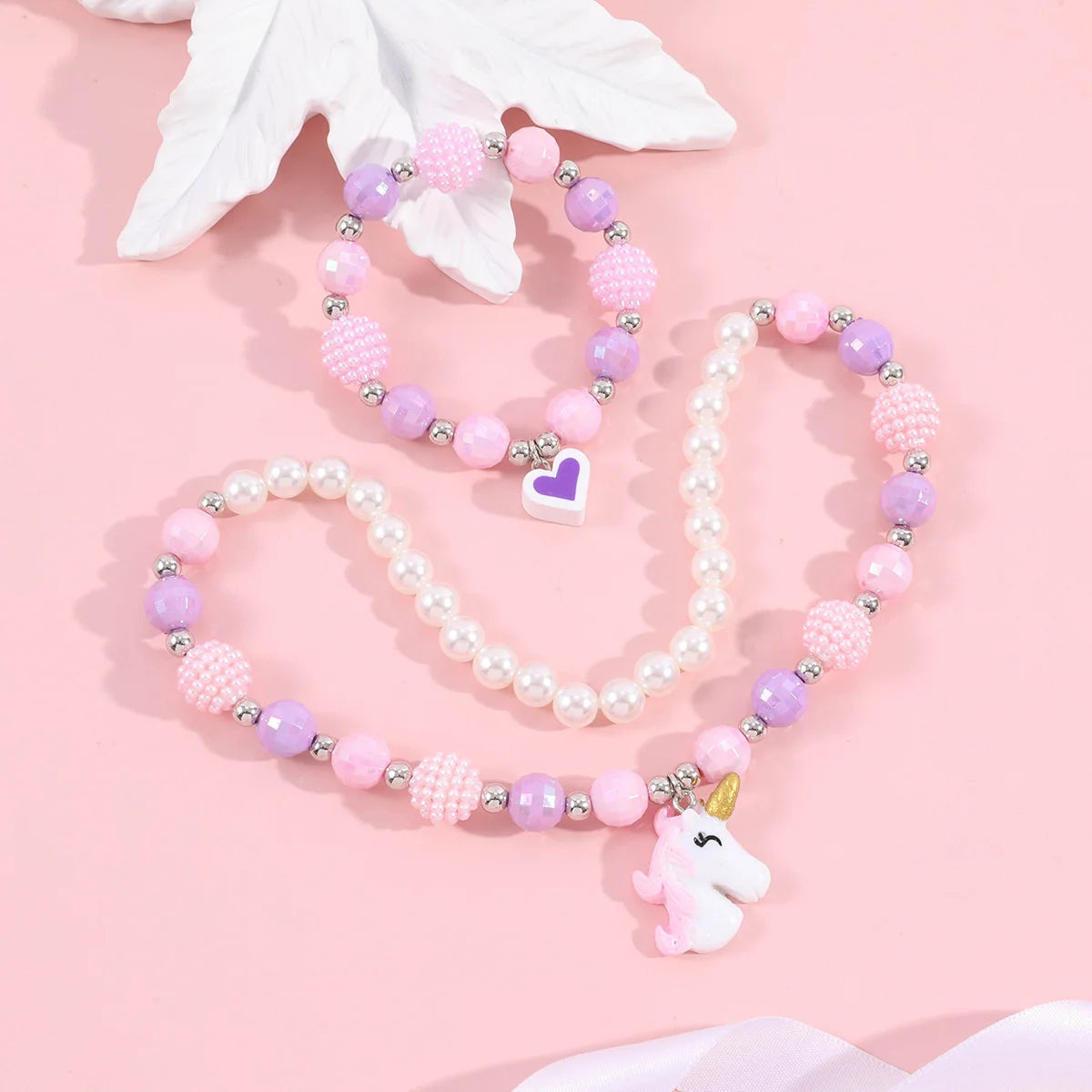 Cute Unicorn Pendant Necklace for Girls Heart Beads Necklace for Children Fashion Jewelry Accessories Birthday Gift