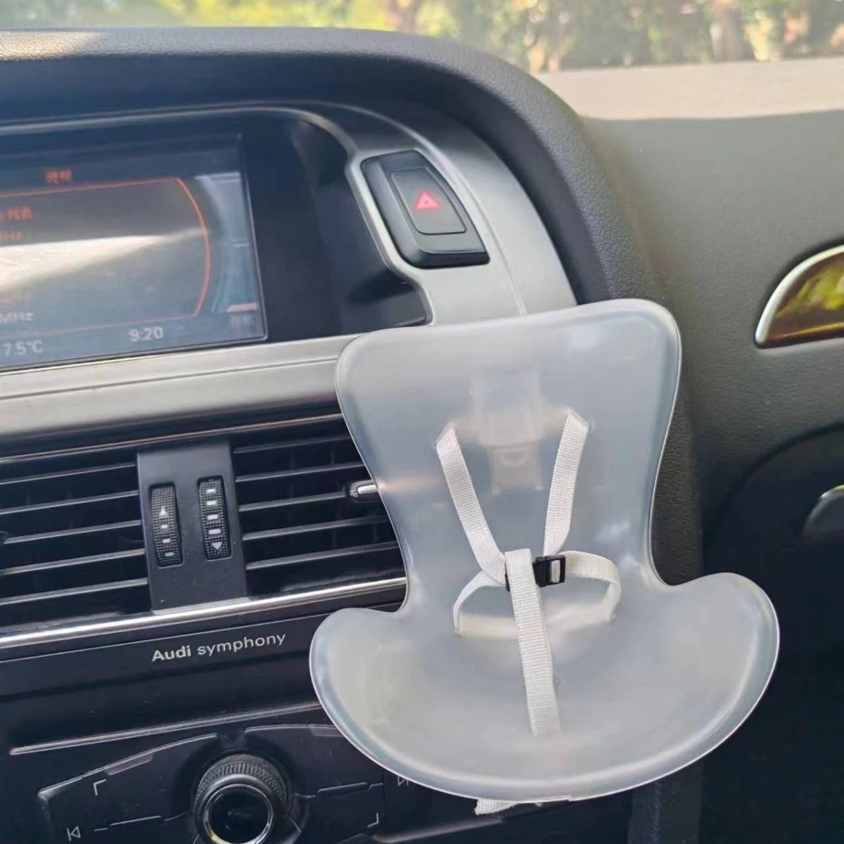 15-17cm doll Seat  Labubu carseat Safety Seat Cute Doll Air Outlet Aromatherapy decoration high-grade Car Interior Decoration