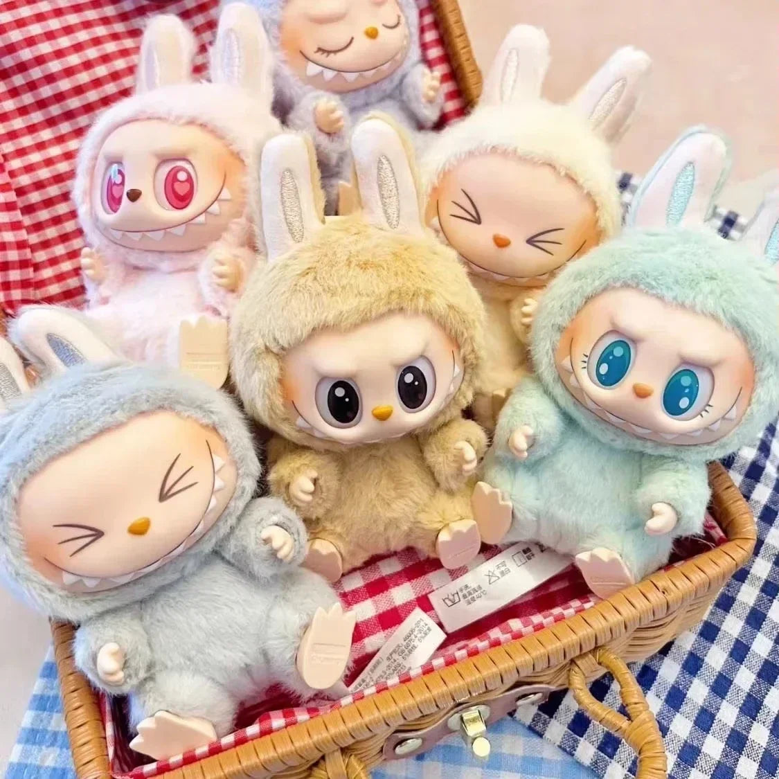 New Labubu Have A Seat Series BIG INTO ENERGY PVC Pendant Doll Model Kawaii The Monsters Blind Box Gift Labubu Macaron 3rd
