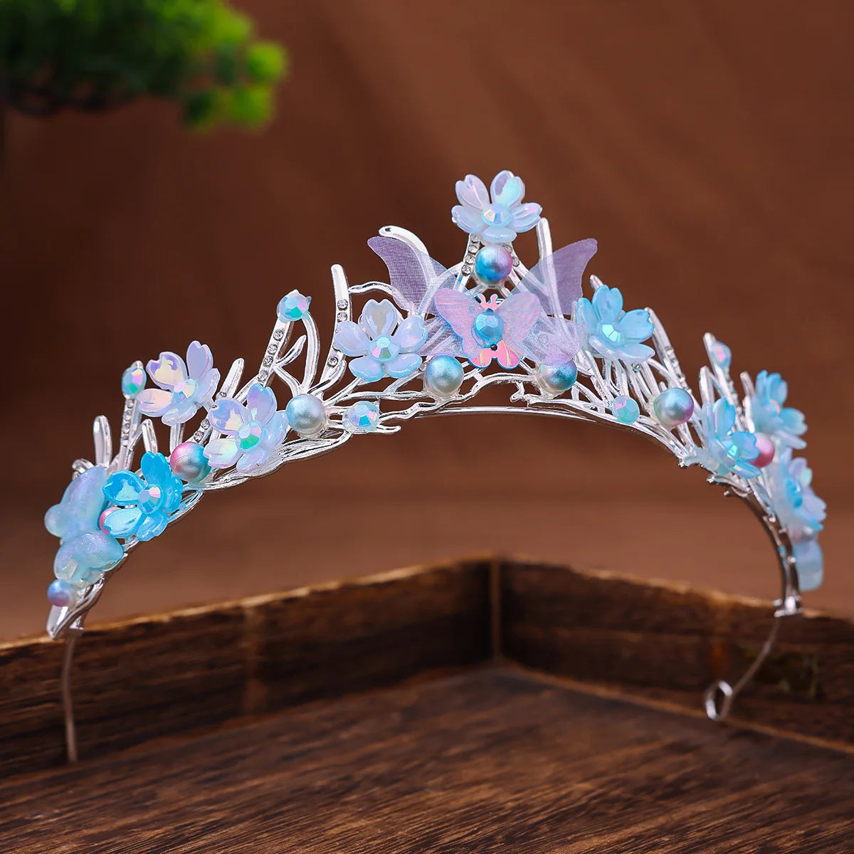 Handmade Mermaid Fish Crown Ocean Style Costume Seashell Starfish Hair Accessories for Women Girls Princess Birthday Party Tiara